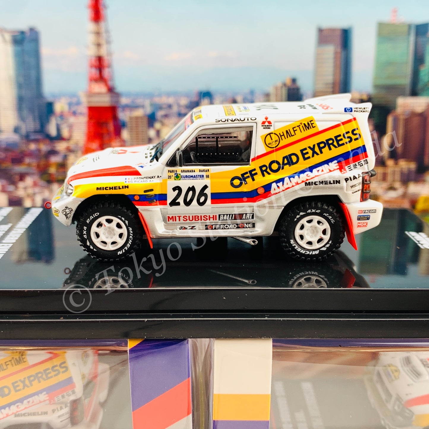INNO64 1/64 MITSUBISHI PAJERO EVOLUTION #206 "OFF ROAD EXPRESS" Paris - Granada - Dakar 1998 Winner IN64-EVOP-OFE98