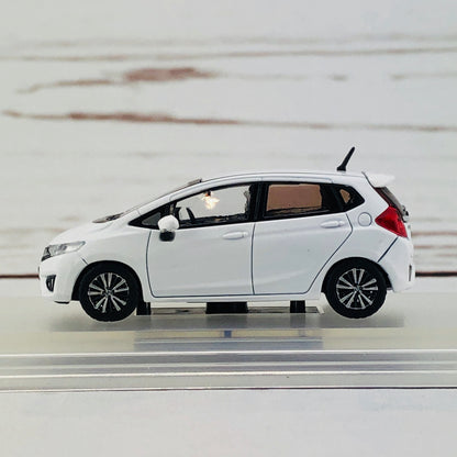 INNO64 1/64 Honda Fit 3 RS White