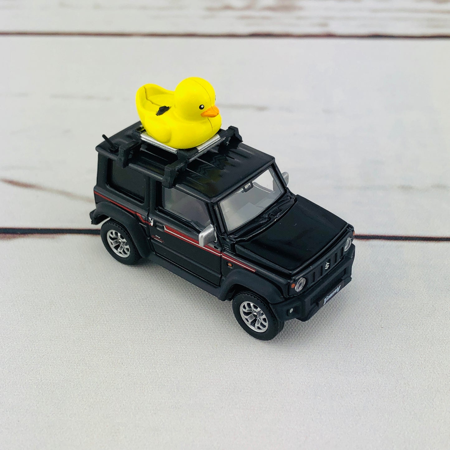 Suzuki Jimny Sierra Heritage Style with Era Duck Limited Edition