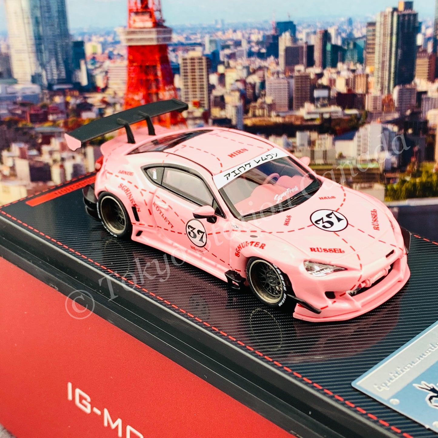 Ignition Model 1/64 PANDEM TOYOTA 86 V3 Pink IG2406