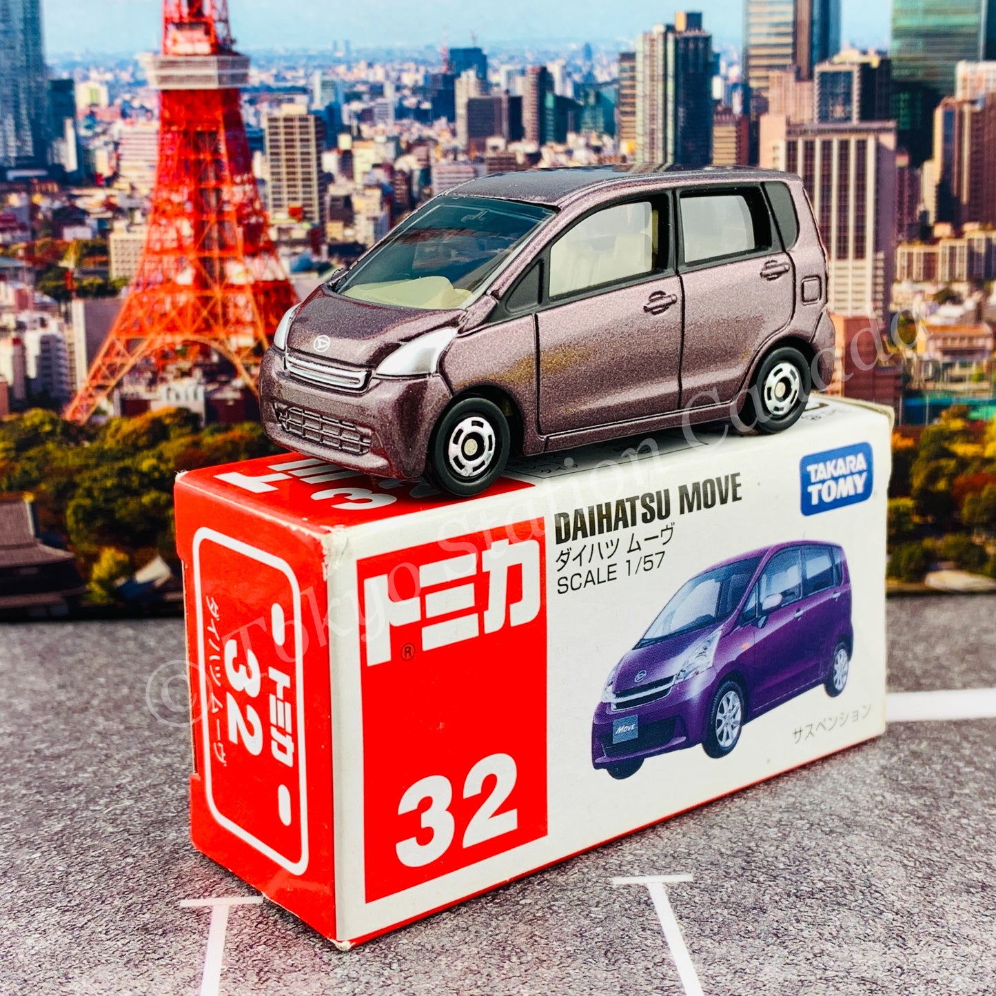 TOMICA 32 DAIHATSU MOVE 4904810392606