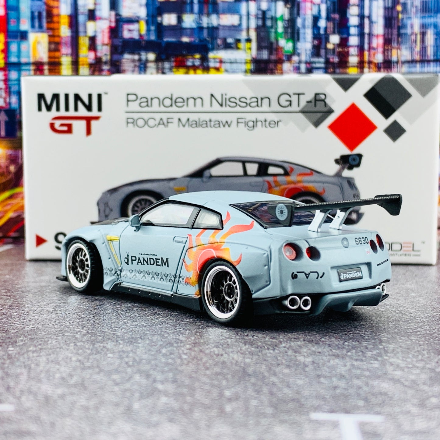 MINI GT 1/64 Pandem Nissan GTR (R35) GT Wing ROCAF Malataw Fighter LHD Taiwan Exclusive MGT00098-L