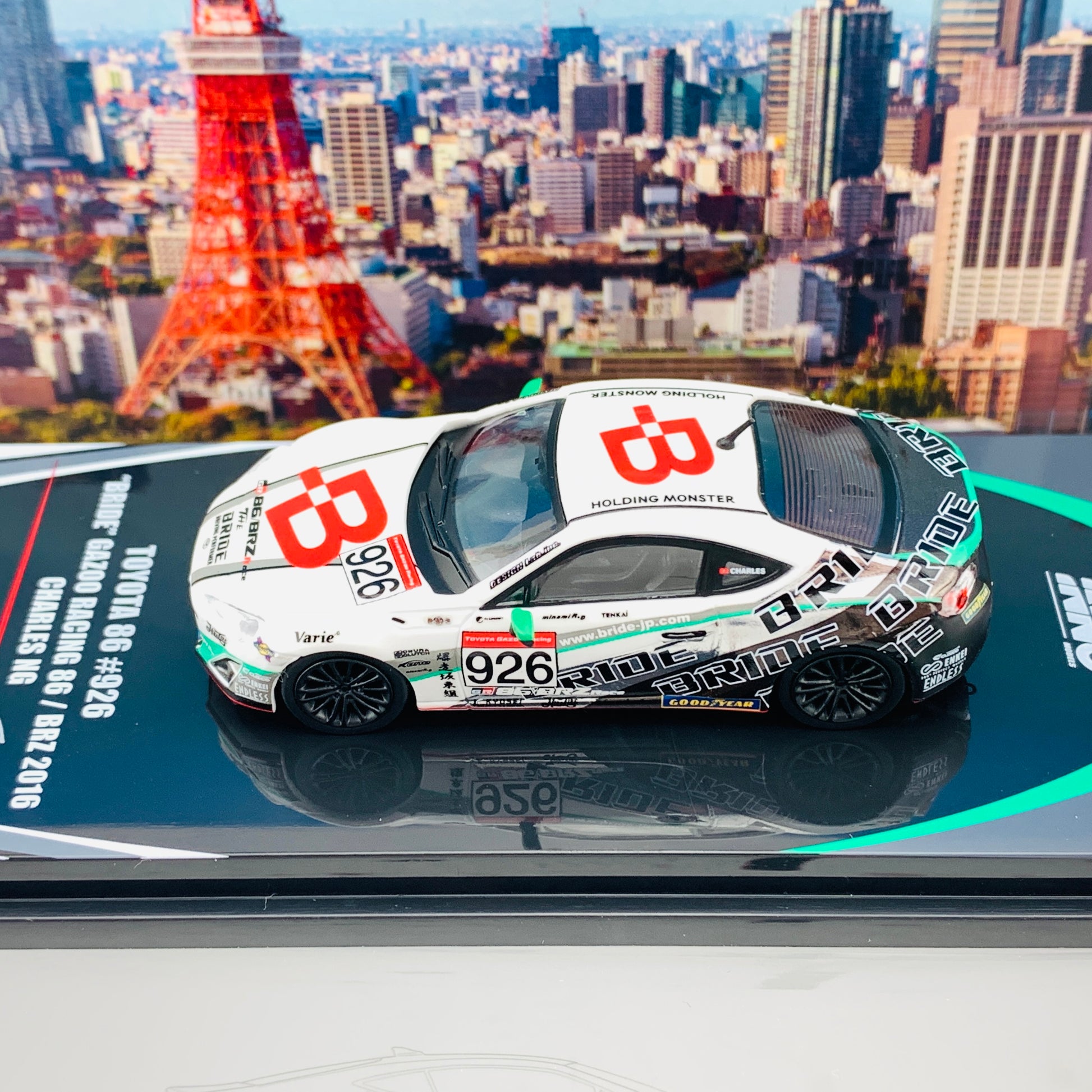 INNO64 1/64 TOYOTA 86 #926 "BRIDE" GAZOO RACING 86/BRZ 2016 Limited 1200pcs Worldwide - Charles Ng Signature Model IN64-GT86-BRI