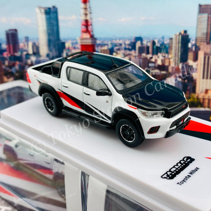 Tarmac Works 1/64 HOBBY64 Toyota Hilux  White T64-041-WH