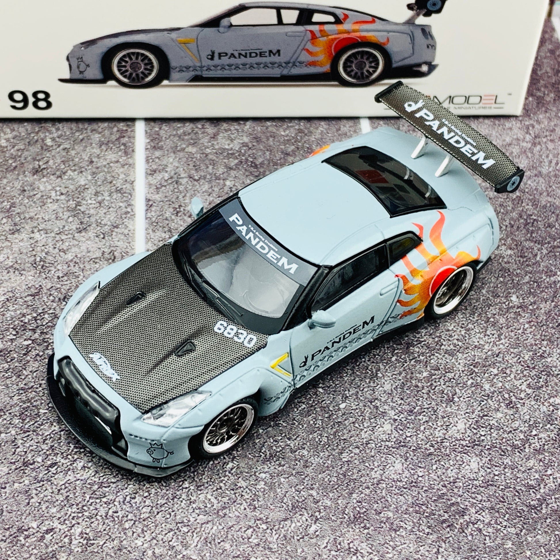 MINI GT 1/64 Pandem Nissan GTR (R35) GT Wing ROCAF Malataw Fighter LHD Taiwan Exclusive MGT00098-L