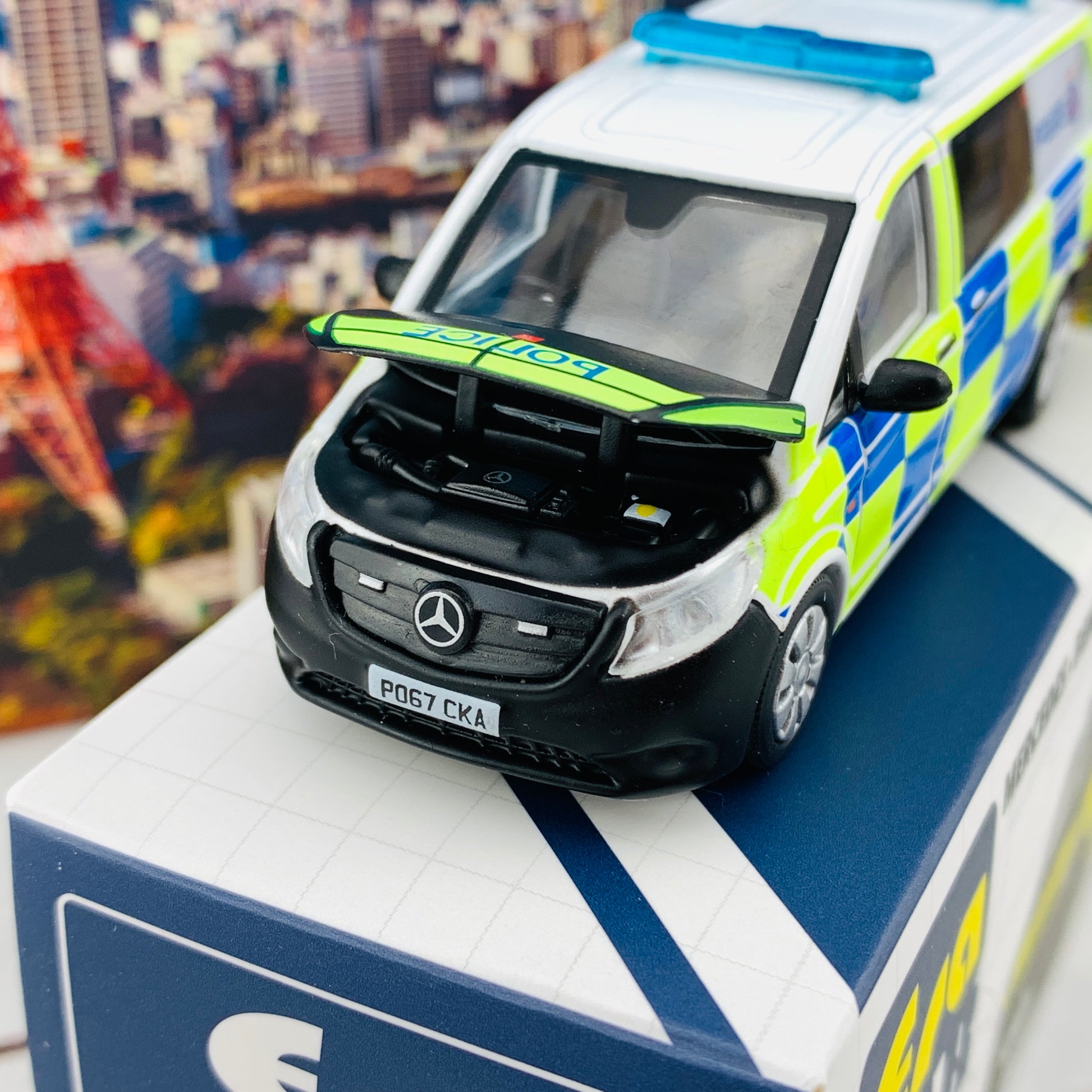 ERA CAR 37 1/64 Mercedes-Benz Vito - Manchester Police MB20VITRN37