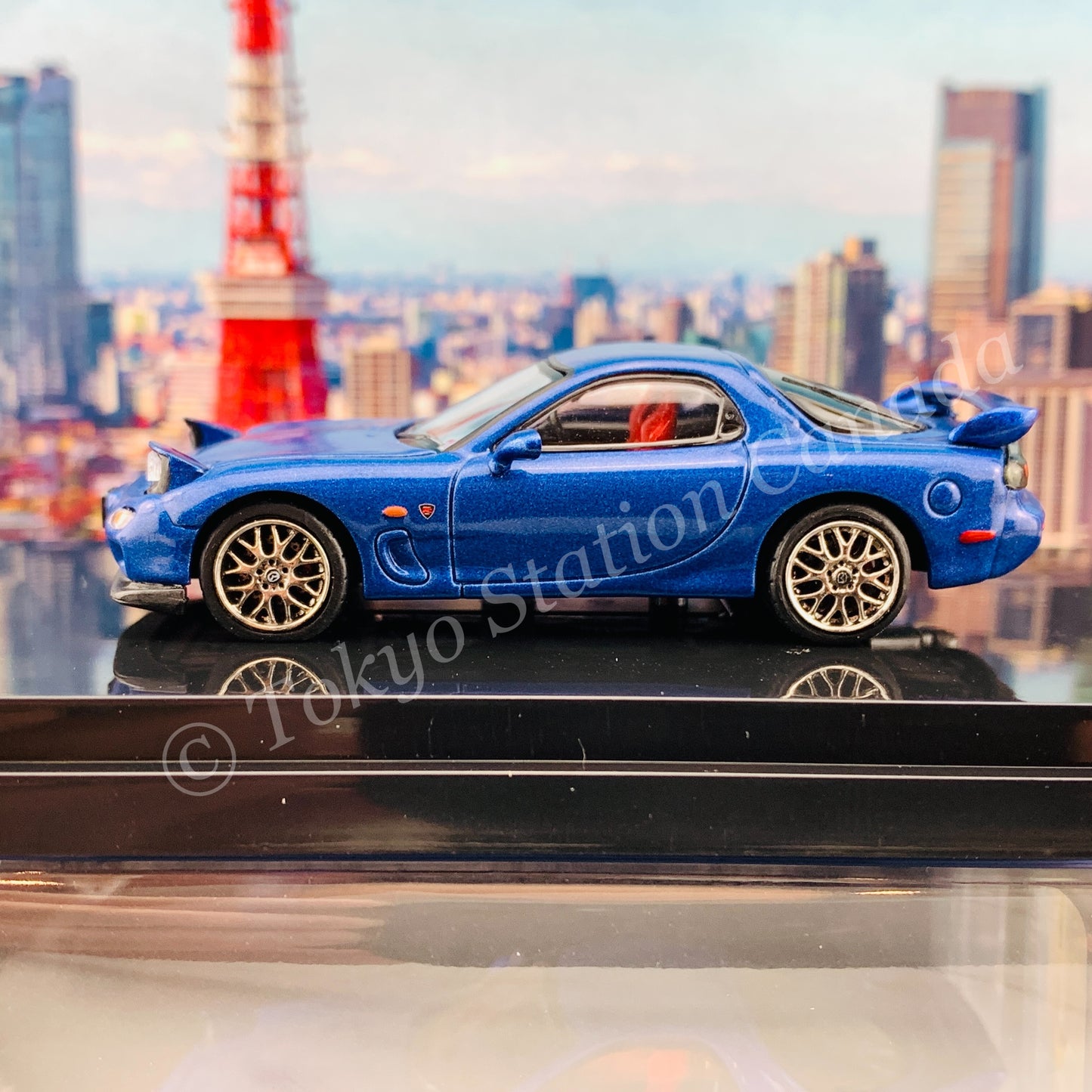 HOBBY JAPAN 1/64 Mazda RX-7 (FD3S) SPIRIT R TYPE A With Engine Display Model Blue Mica HJ642007DBL