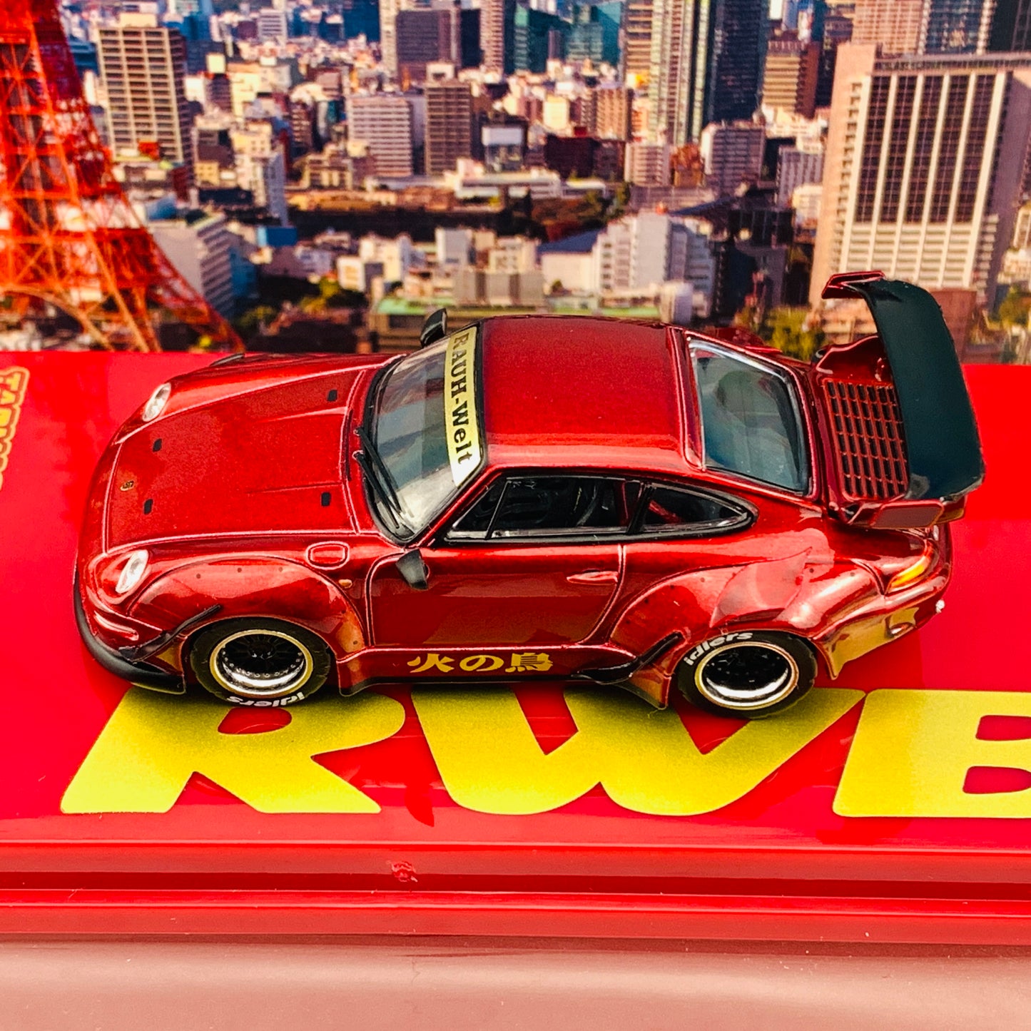 Tarmac Works 1/64 RWB 993 火の鳥 Firebird Singapore Special Edition T64-017-BF