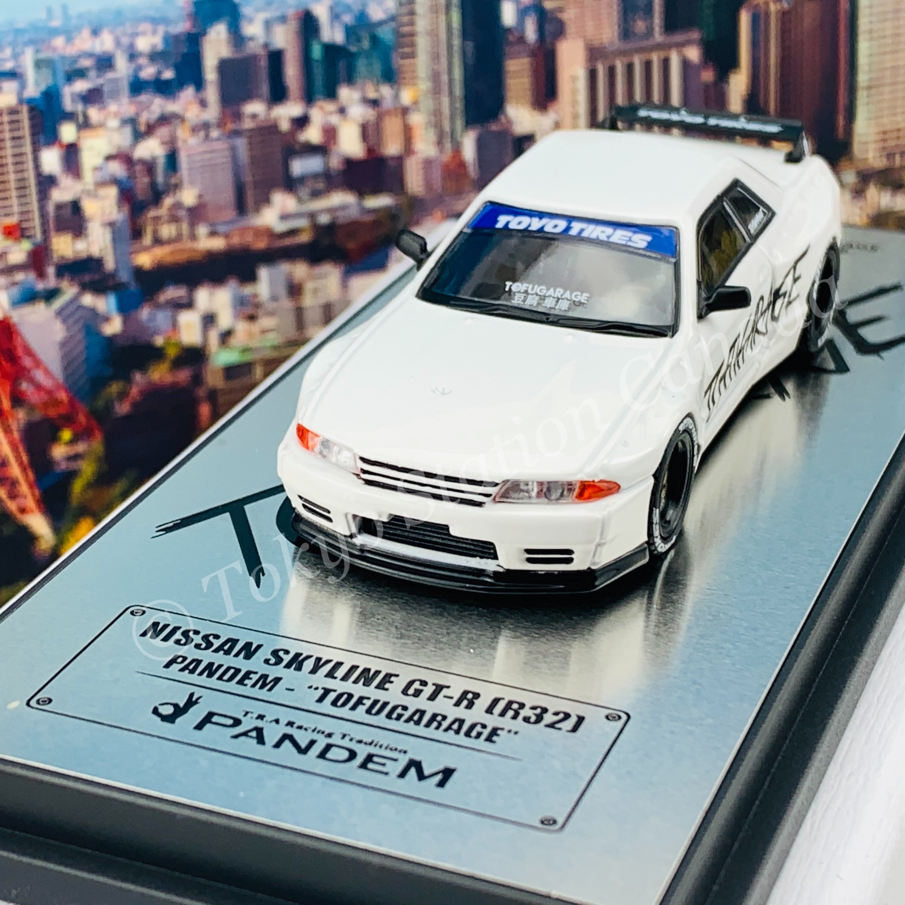 INNO64 1/64 NISSAN SKYLINE GTR R32 PANDEM 