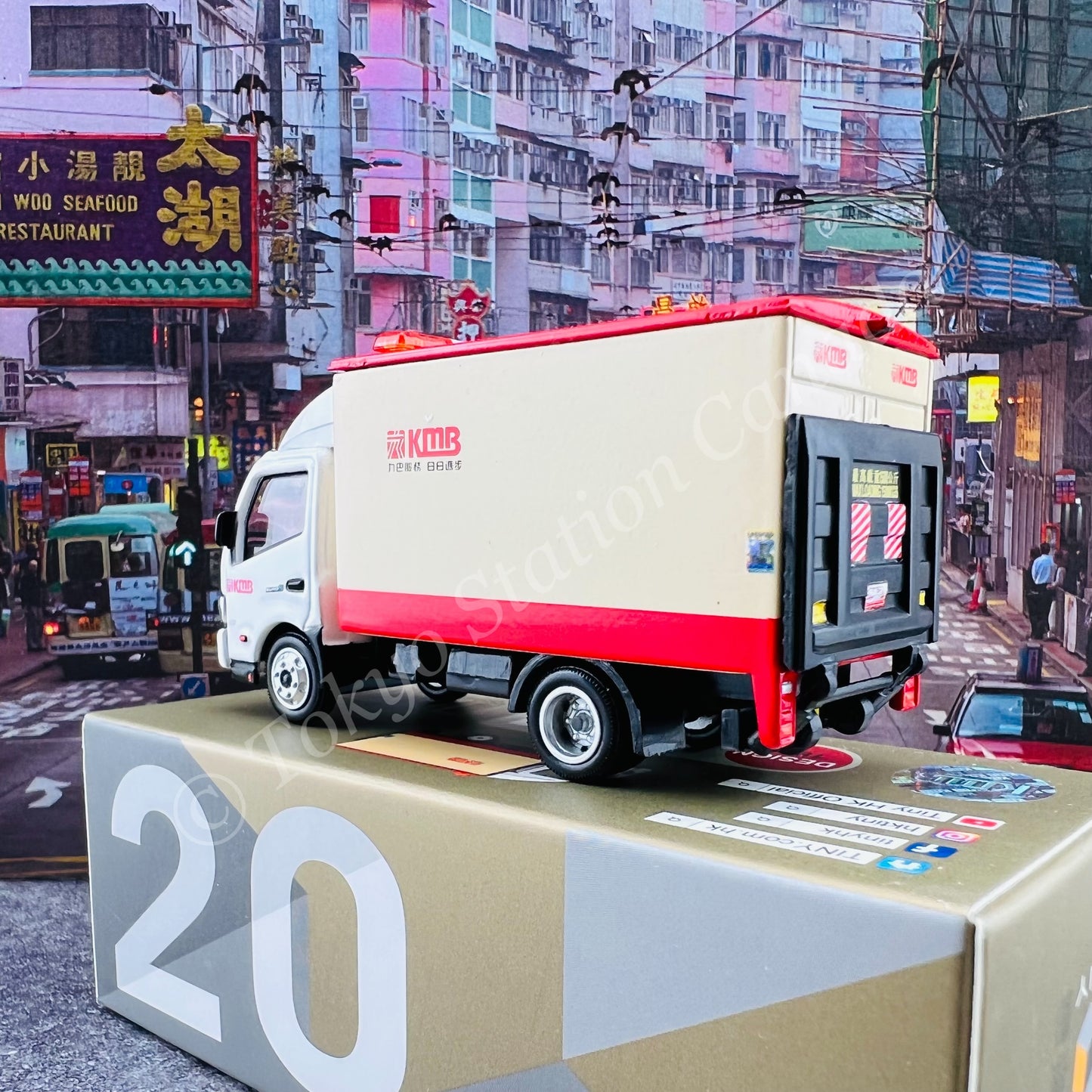 TINY 微影 20 HINO 300 KMB Box Lorry 日野 300 九巴貨車 KMB2020002