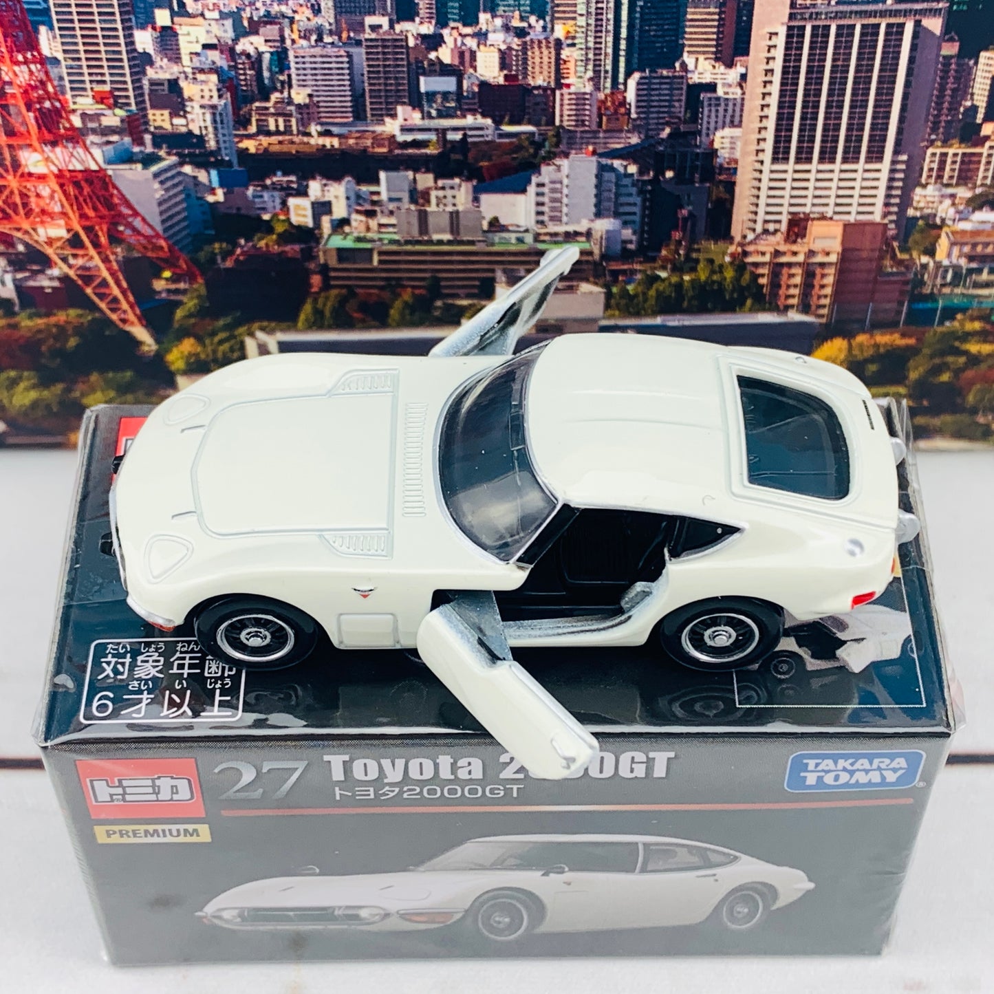 Tomica Premium 27 Toyota 2000GT