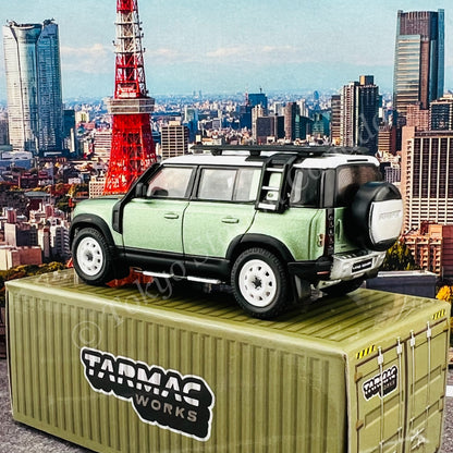 TARMAC WORKS 1/64 Global64 Land Rover Defender 110 Green Metallic T64G-020-GR