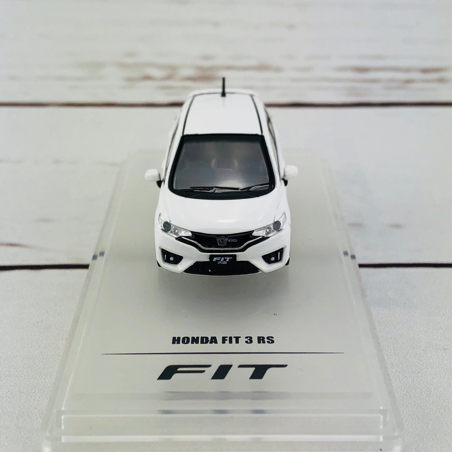 INNO64 1/64 Honda Fit 3 RS White IN64-GK5-WH3X1