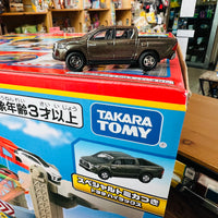 TAKARA TOMY Tomica World You Drive! Tomica Exciting Drive (Including Tomica Toyota Hilux) 4904810210856