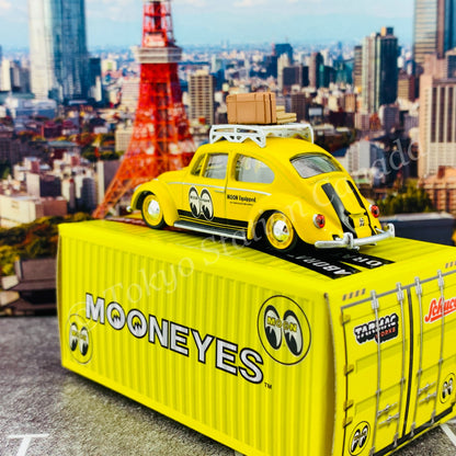 Tarmac Works x Schuco COLLAB64 1/64 Volkswagen Beetle Mooneyes with roof rack and suitcases T64S-006-ME1