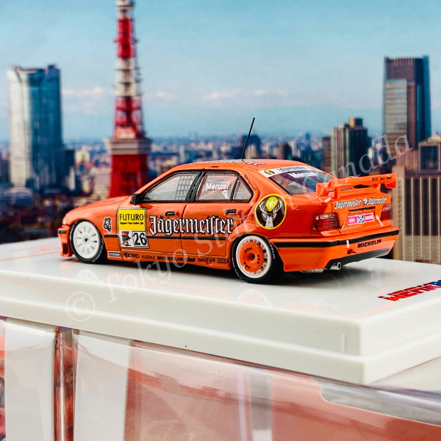 WERK83 1/64 BMW 320i STW Christian Menzel WK83-034b