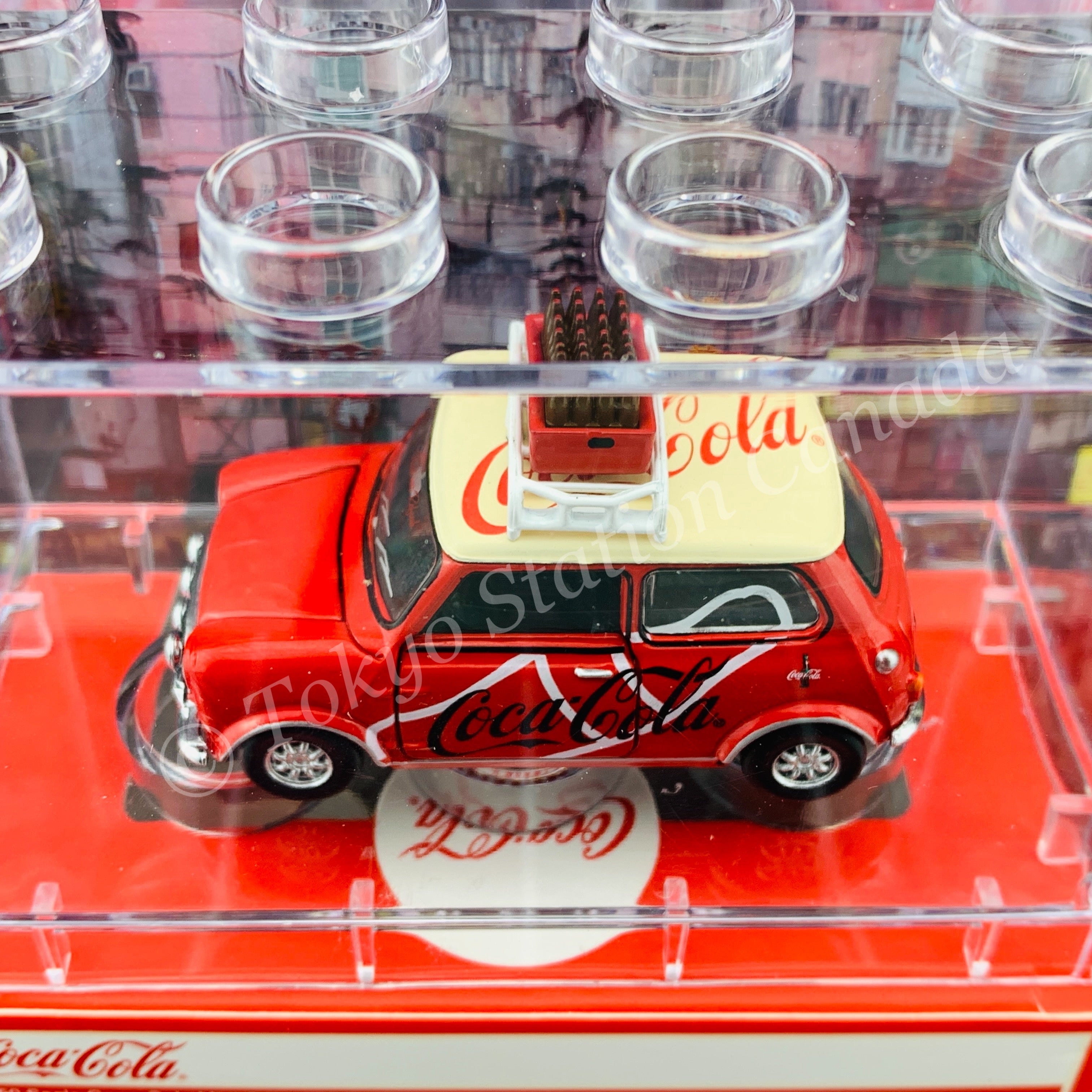 Tiny 微影 Mini Cooper Mk 1 Coca-Cola (with bottle of coke) COKE005