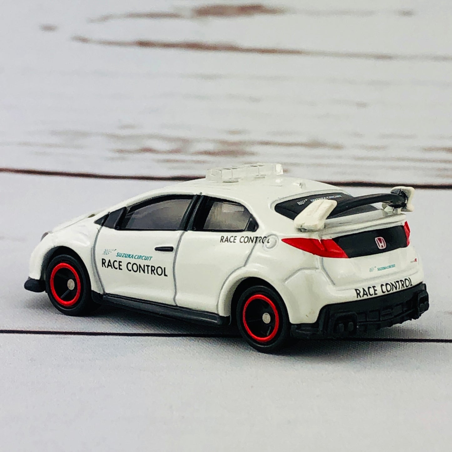 Tomica No.40 AEON Limited Honda Civic FK2 TYPE-R Suzuka Race Circuit Race Control Car