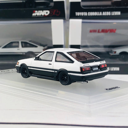 INNO64 1/64 TOYOTA COROLLA Levin AE86 White With Extra Wheels and Carbon Effect Front Bonnet Decal IN64-AE86-WH
