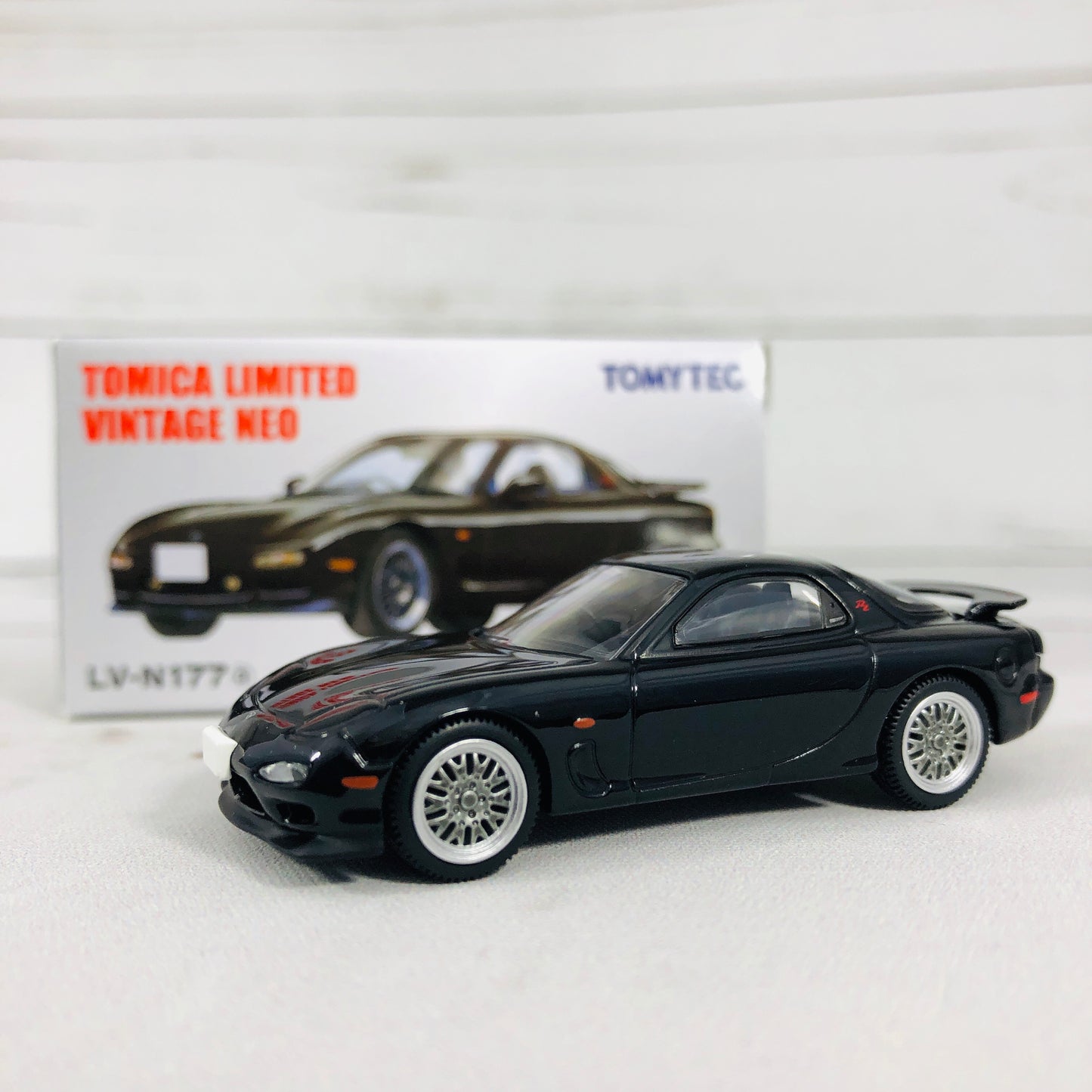 Tomica Limited Vintage Neo Tomytec RX7 Type RZ LV-N177 Black