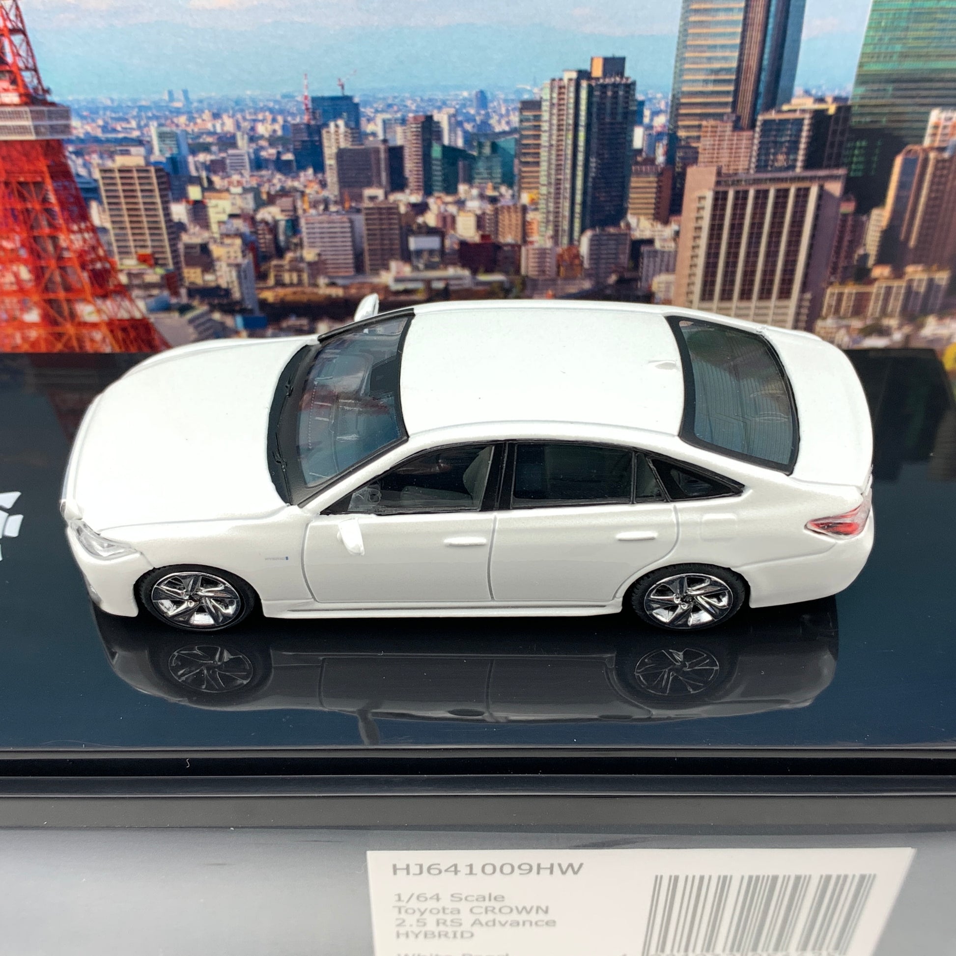 HOBBY JAPAN 1/64 Toyota CROWN 2.5L RS Advance HYBRID White Pearl HJ641009HW