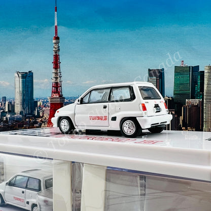 INNO64 1/64 HONDA CITY TURBO II White With Red MOTOCOMPO IN64-CITYII-WHI