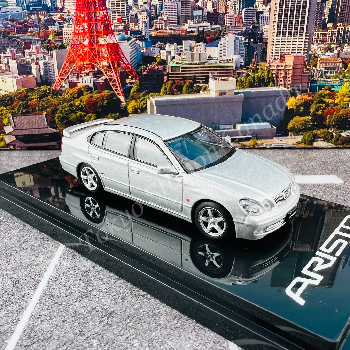 HOBBY JAPAN 1/64 Toyota ARISTO V300 VERTEX EDITION Silver Metallic HJ641030AS