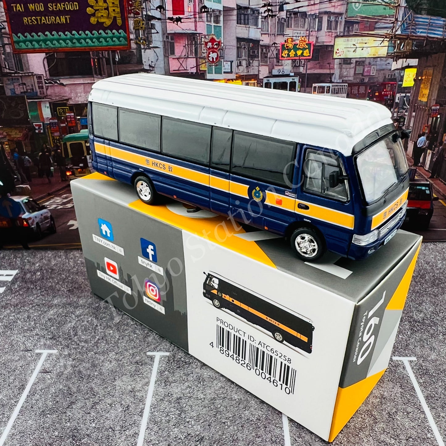 TINY 微影 160 Toyota Coaster Hong Kong Correctional Services (AM3972) 懲 教署 (Scale 1/76) ATC65258