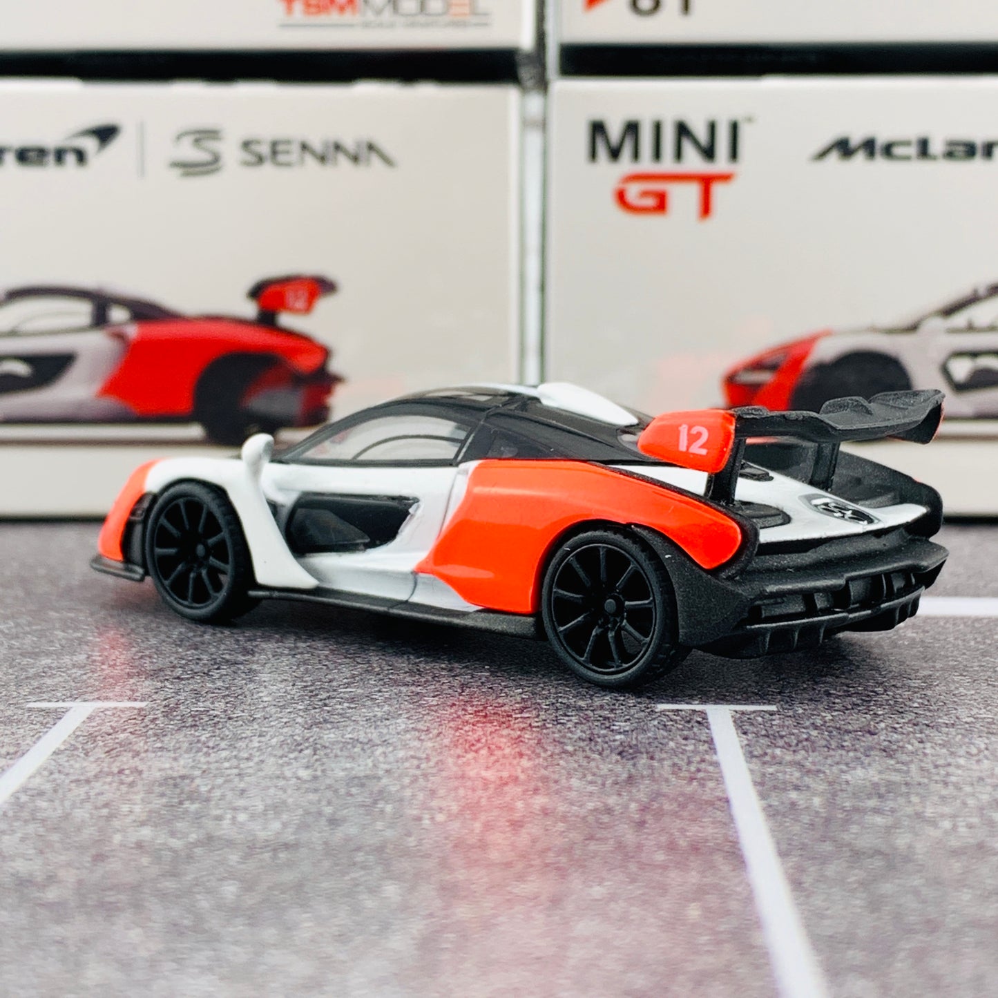 MINI GT McLaren Senna Orange/Red RHD MGT00081-R