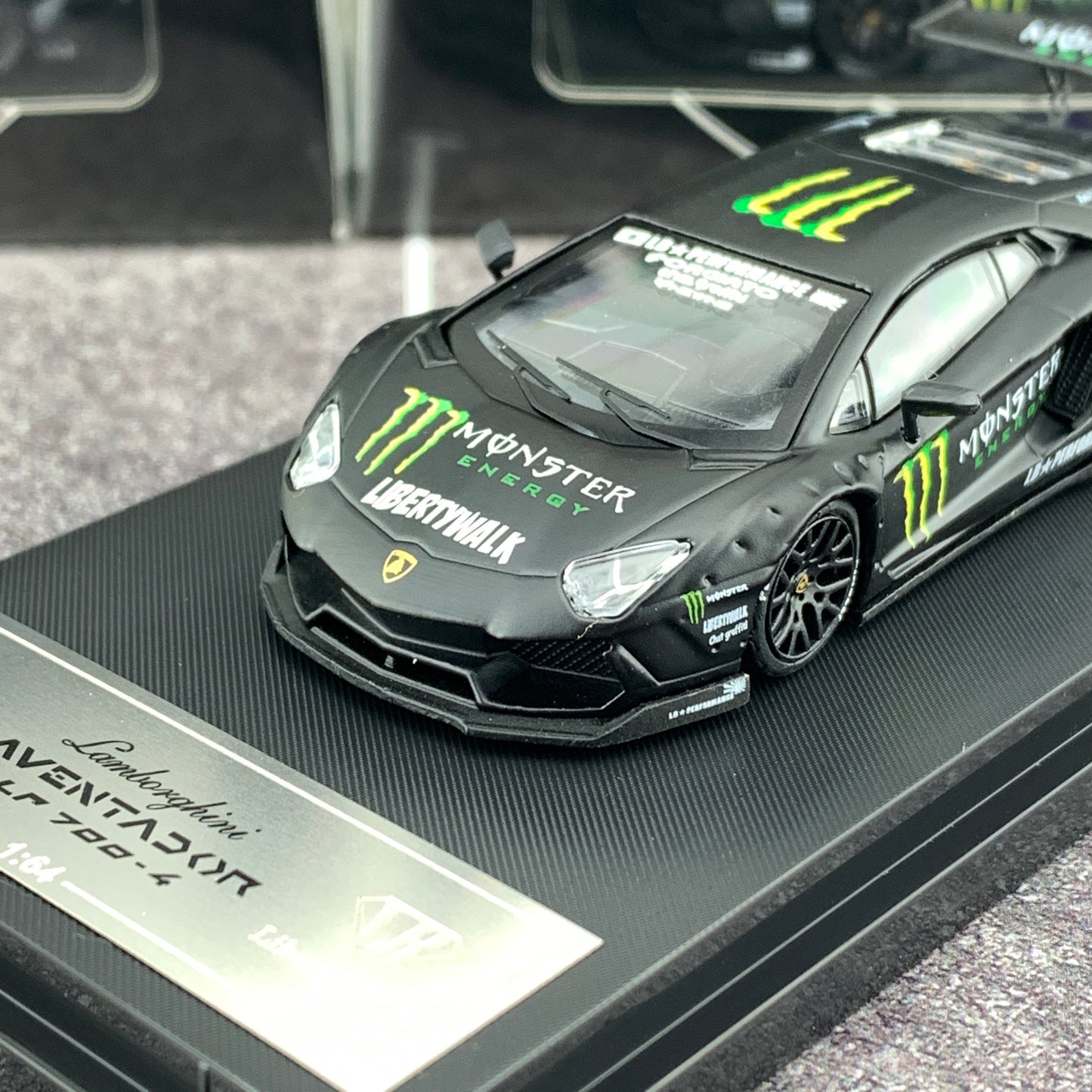 TIME MODEL 1/64 Lamborghini Aventador LP 700-4 MONSTER x LIBERTYWALK