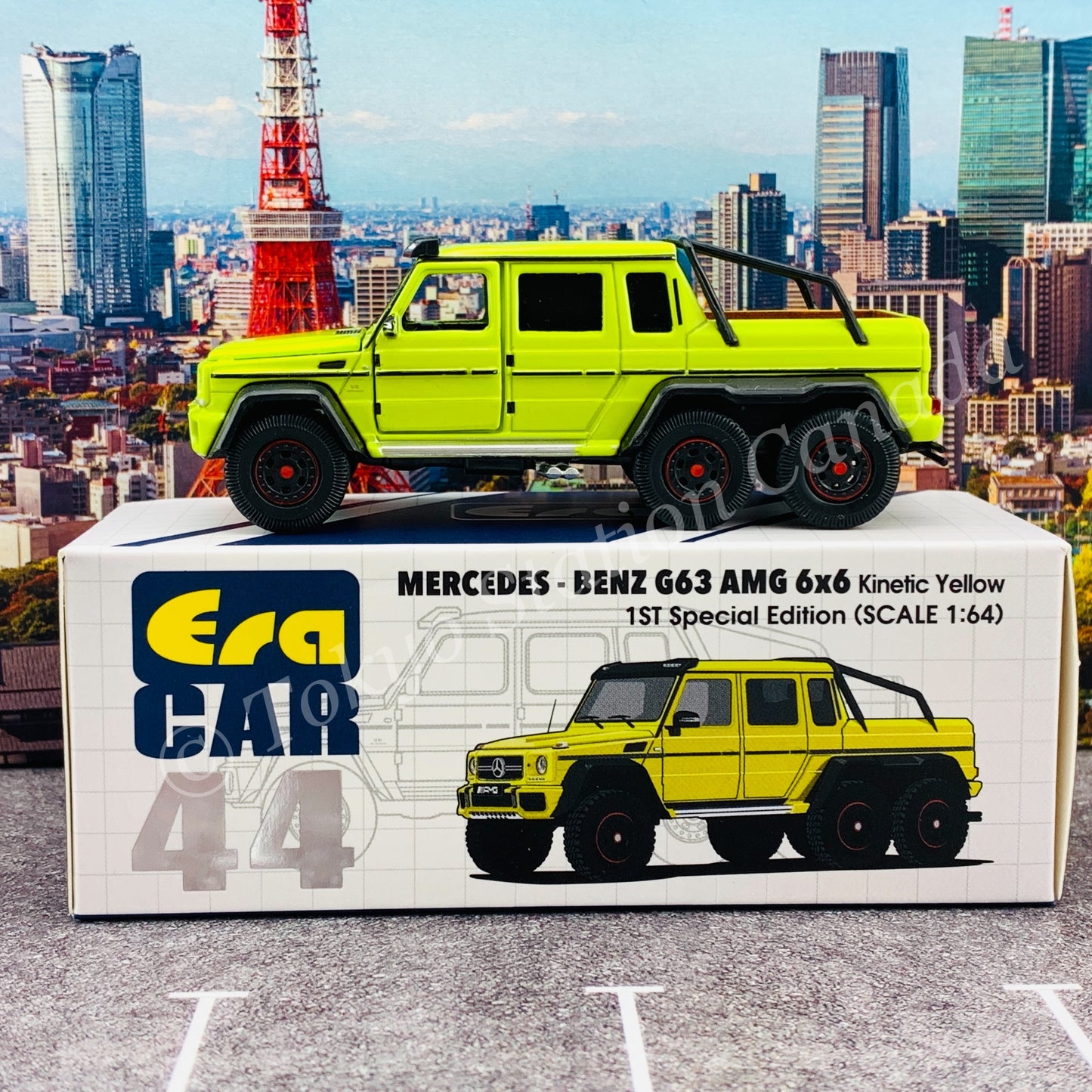ERA CAR 1/64 Mercedes-Benz G63 AMG 6x6 Kinetic Yellow MB206X6RF44