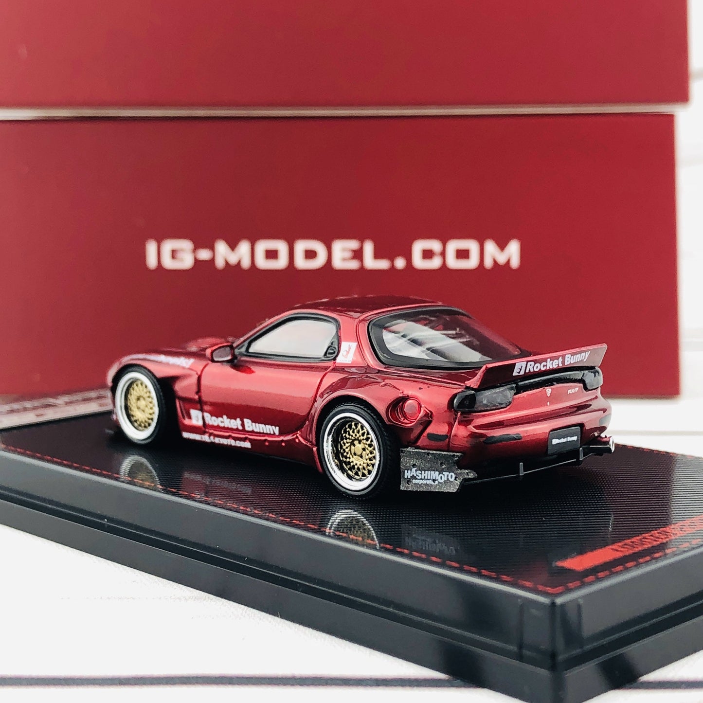 Ignition Model 1/64 Rocket Bunny RX7 (FD35) Red Metallic 1407