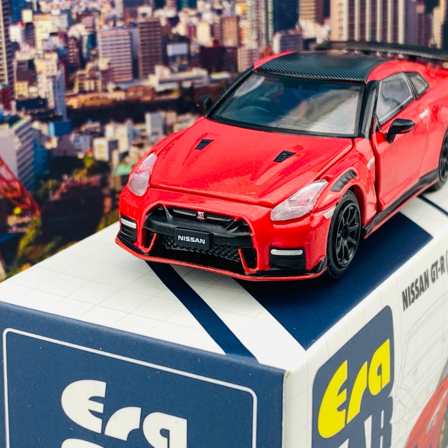 ERA CAR 33 1/64 Nissan GTR R35 NISMO 2020 Red NS20GTRRN33