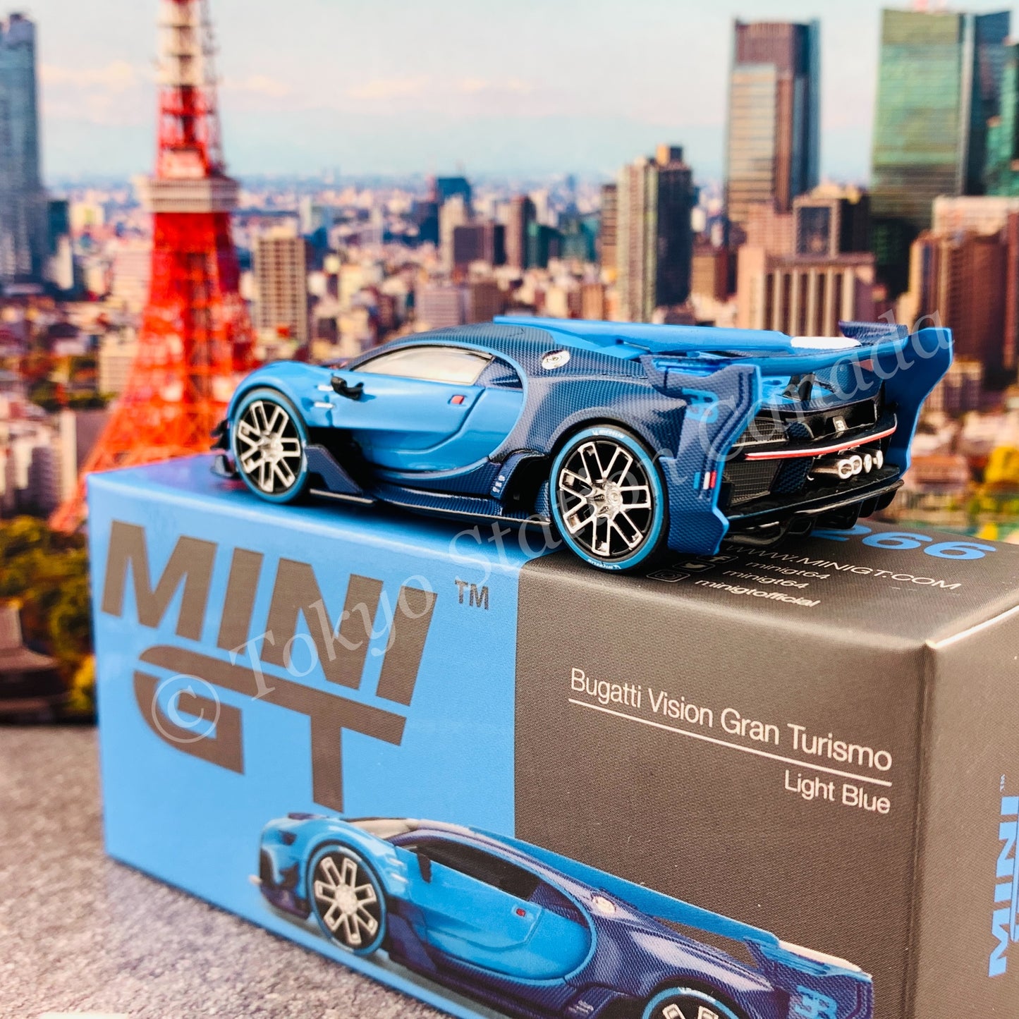 MINI GT 1/64 Bugatti Vision Gran Turismo Blue LHD MGT00266-L