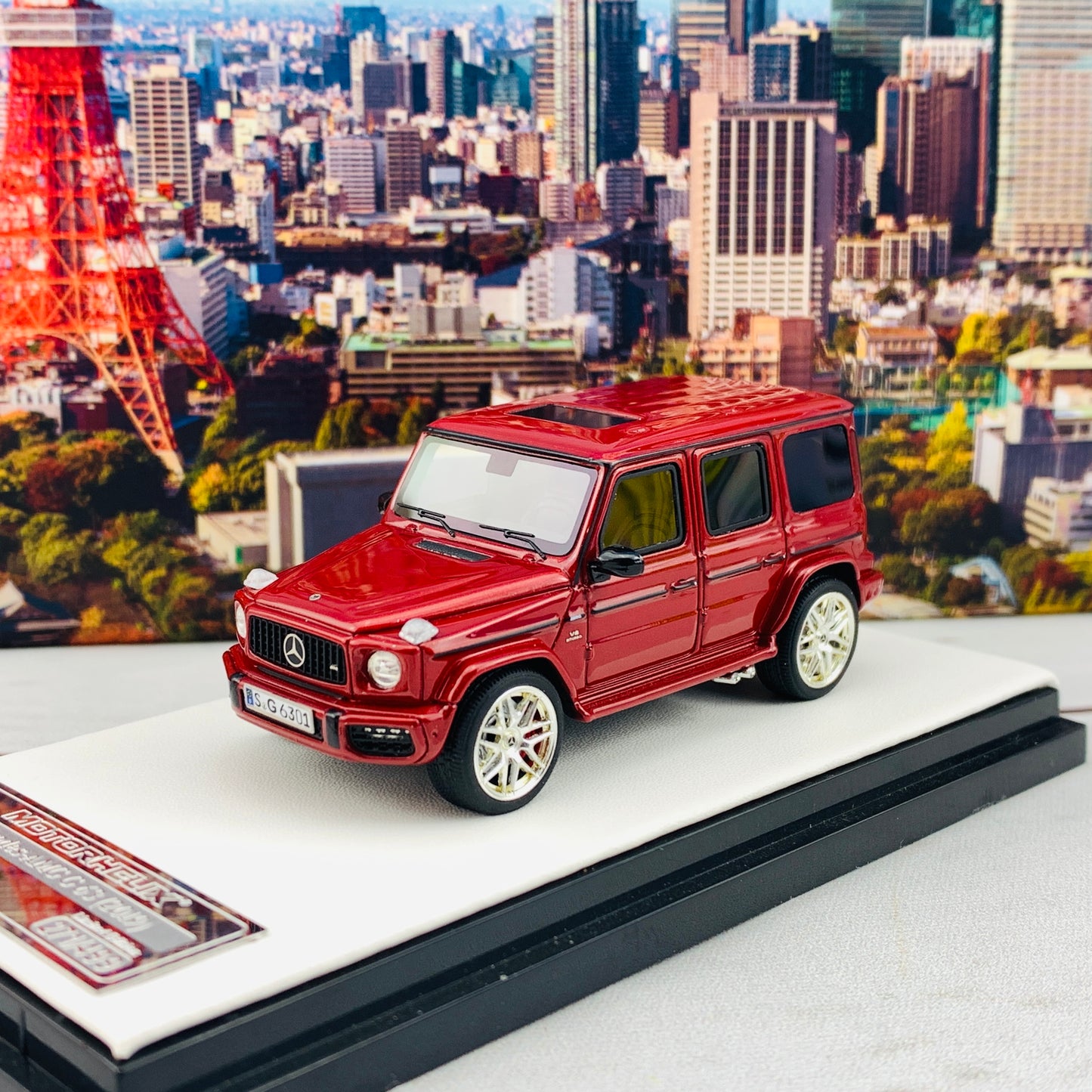 MOTORHELIX 1/64 Mercedes-AMG C63 RED