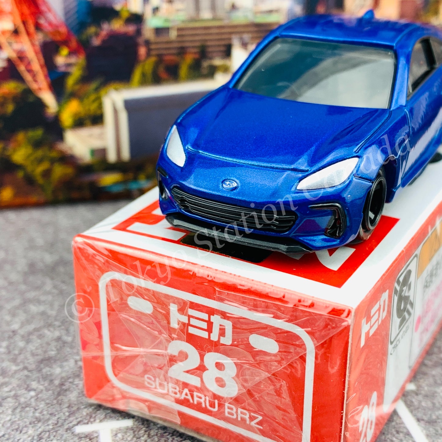 TOMICA 28 SUBARU BRZ 4904810175360
