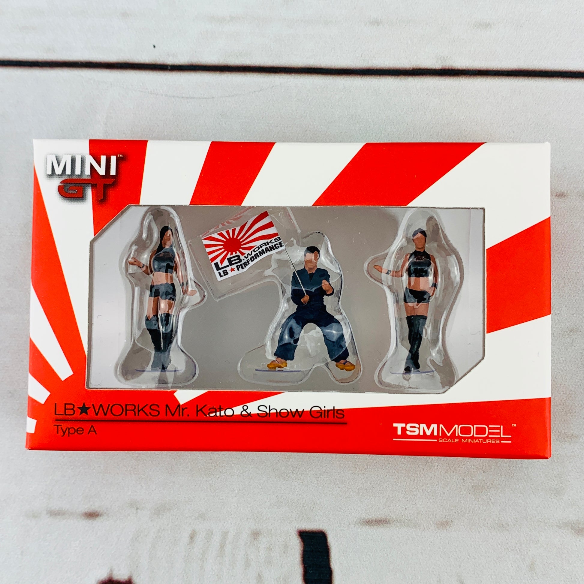 MINI GT  1/64 Figurine - LB★Works Mr. Kato & Show Girls Type A MGTAC04