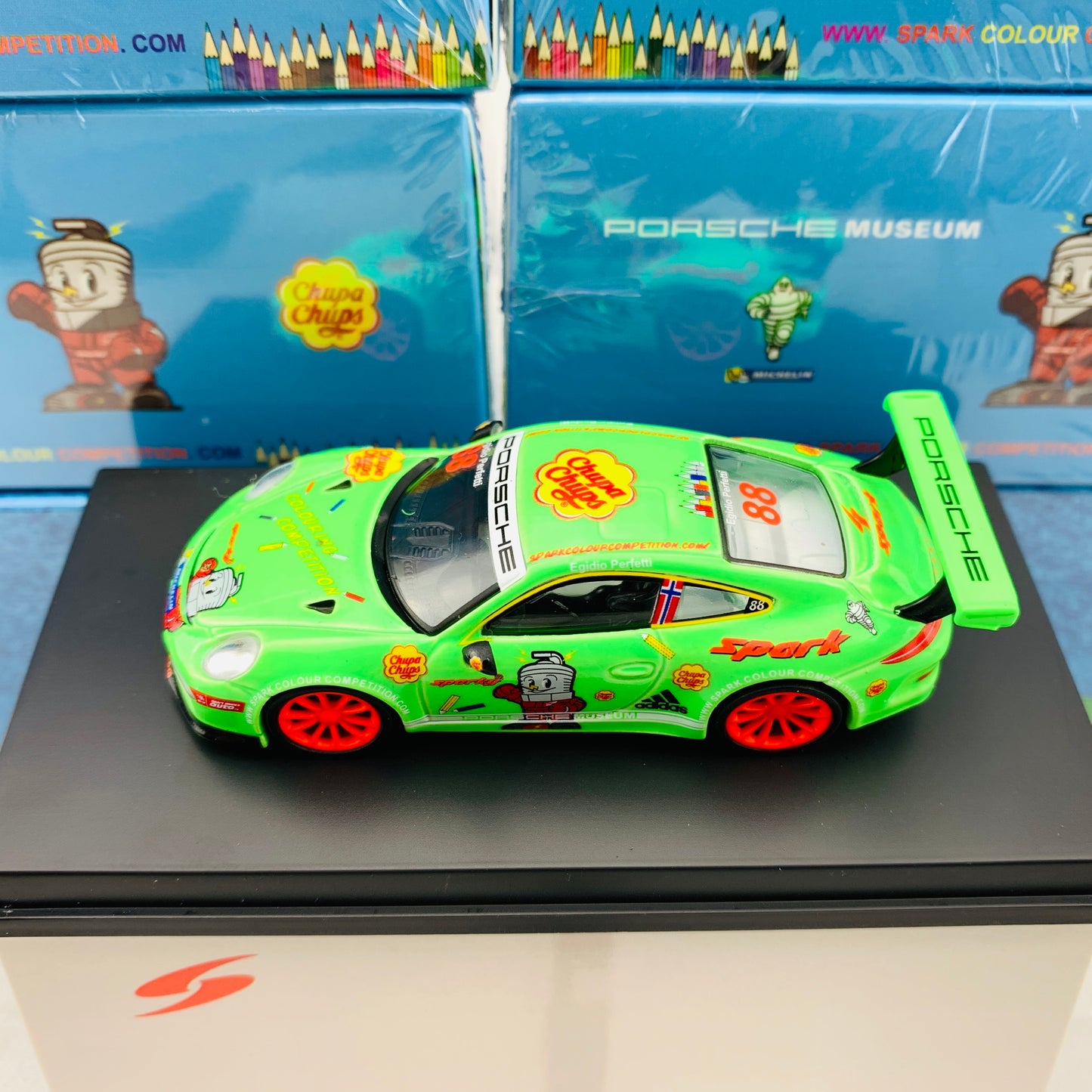 Sparky 1/64 991 CUP KOREA GREEN Y004