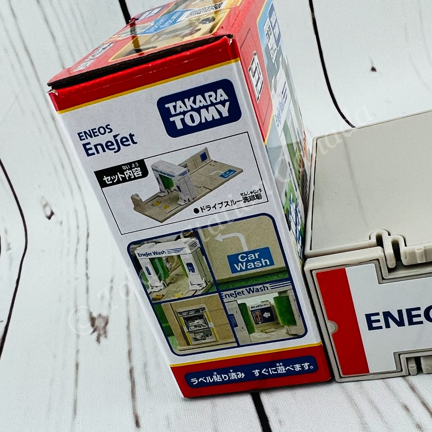 TOMICA WORLD Tomica Town Drive-Through Car Wash ENEOS EneJet