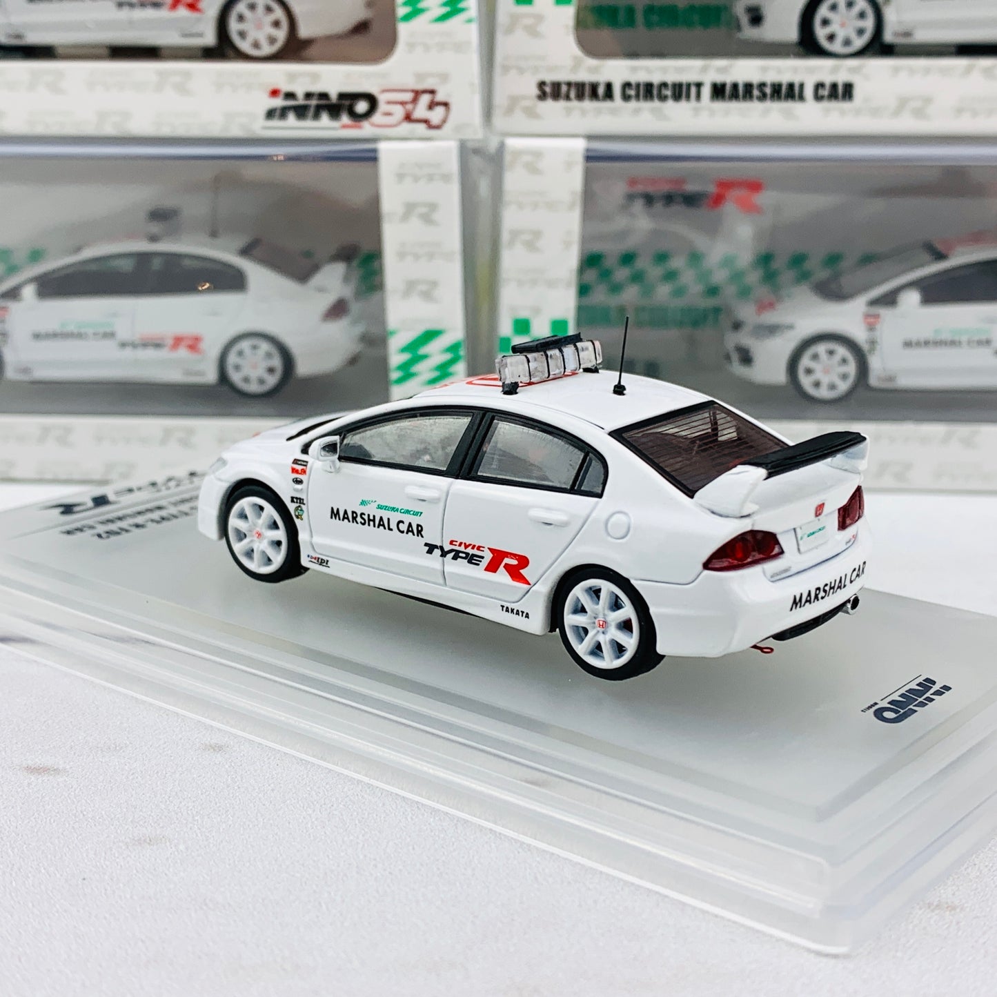 INNO64 1/64 Honda Civic FD2 Type-R Suzuka Circuit Marshal Car IN64-FD2-SMC
