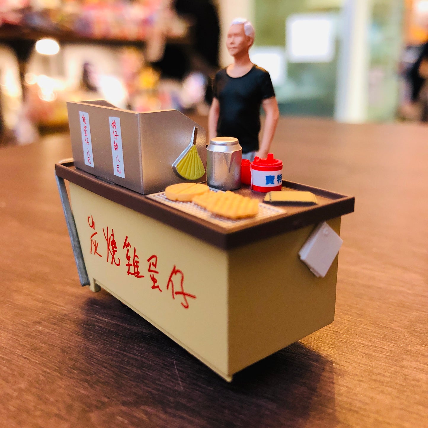 TINY 微影 1/35 Egg Puff Cartful 炭燒雞蛋仔車仔檔 02 (ATC35006)