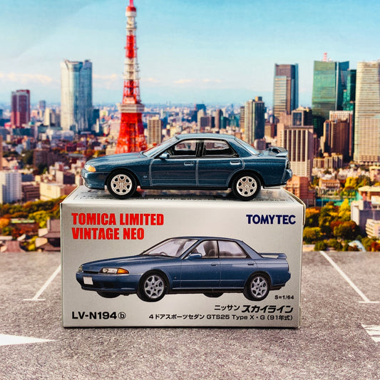 Tomica Limited Vintage Neo 1/64 Nissan Skyline GTS25 Type X.G (1991) LV-N194b
