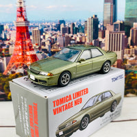 Tomica Limited Vintage Neo 1/64 Nissan Skyline Skyline Autech Version (1992) LV-N213a