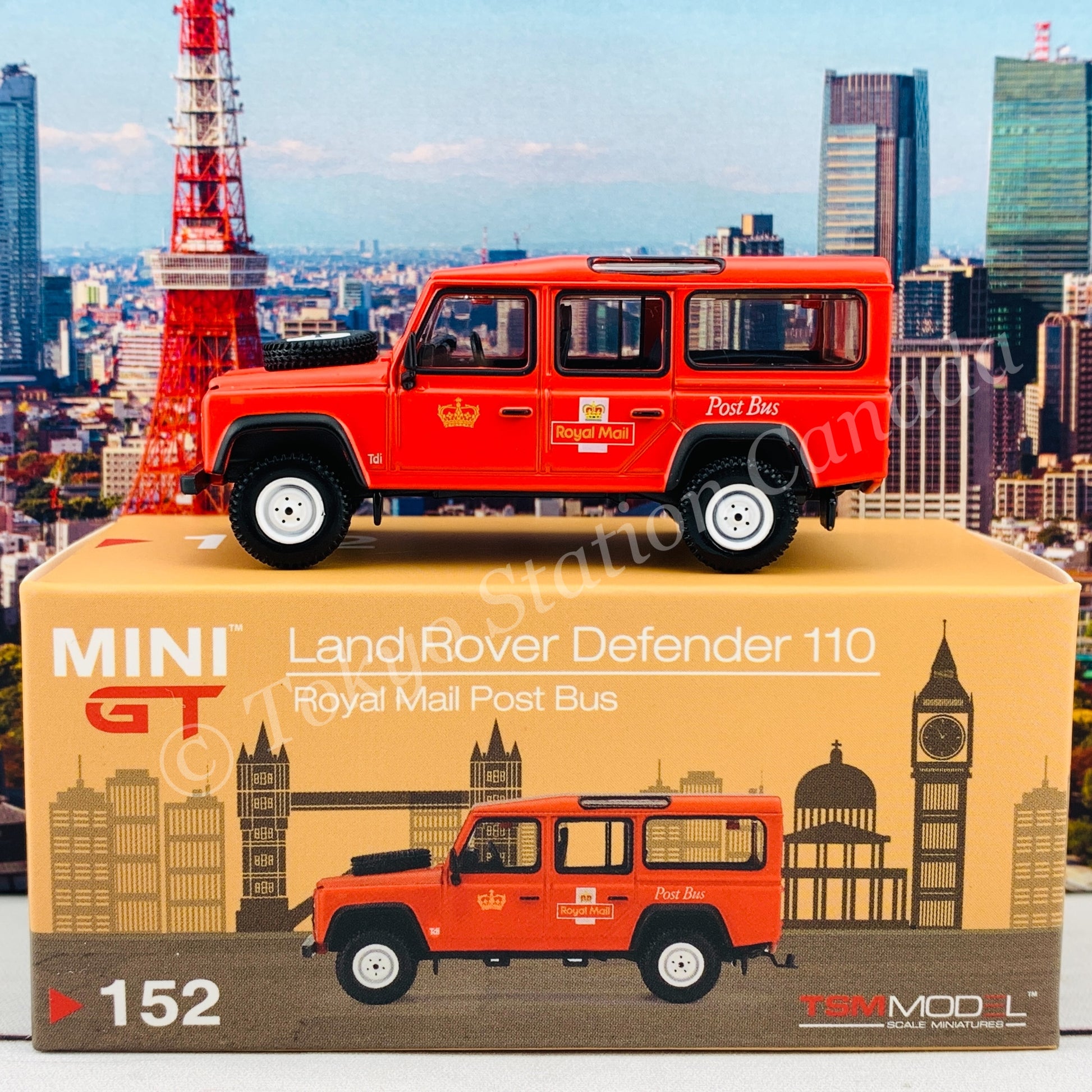 MINI GT 1/64 Land Rover Defender 110  UK Royal Mail Post Bus RHD MGT00152-R
