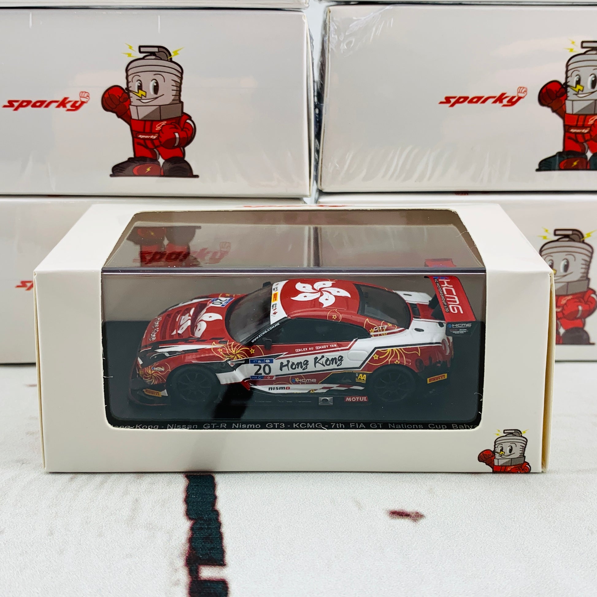 Sparky 1/64 NISSAN GTR NISMO GT3 Team Hong Kong - KCMG - 7th FIA GT Nations Cup Behrain 2018 Y132