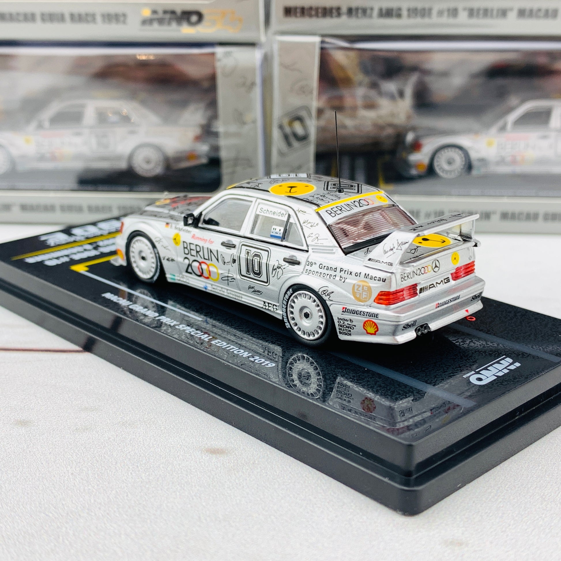 INNO64 1//64 Mercedes Benz AMG 190E 2.5-16 EVO II #10 Berlin - Macau Guia Race 1992 B.Schneider (Macau Guia Race Special Edition 2019) IN64-MGP19-190E
