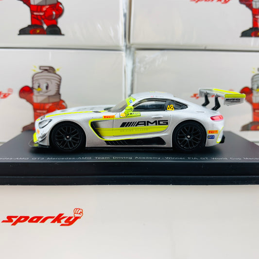 Sparky 1/64 Mercedes-AMG GT3 Mercedes-AMG Team Driving Academy - Winner FIA GT World Cup Macau 2017 Edoardo Mortara Y157
