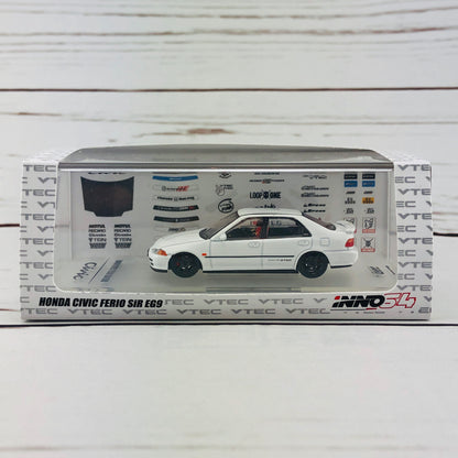 INNO64 HONDA CIVIC FERIO EG9 WHITE with Customizable Stickers and 1 set of wheel IN64-EG9-WHI