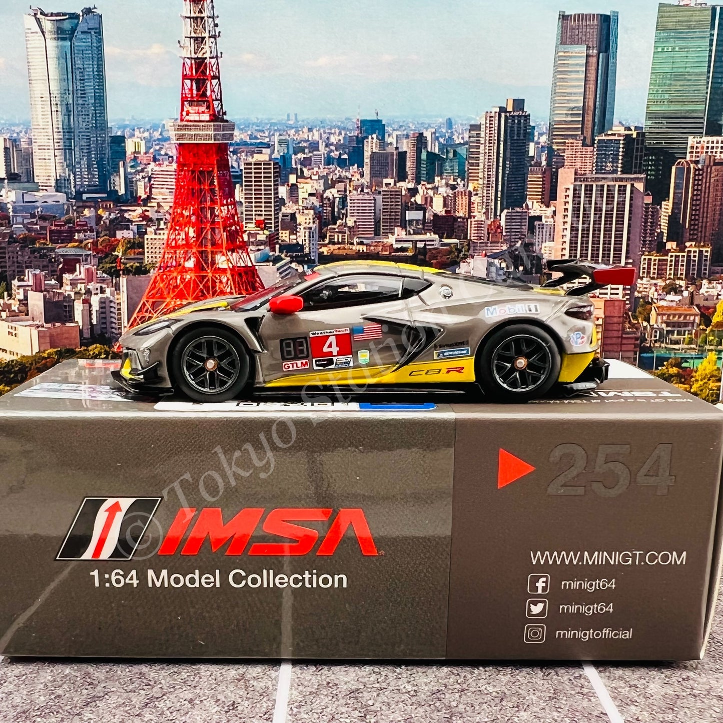 MINI GT 1/64 Chevrolet Corvette C8.R #4  2020 IMSA 24 Hrs of Daytona LHD MGT00254-L