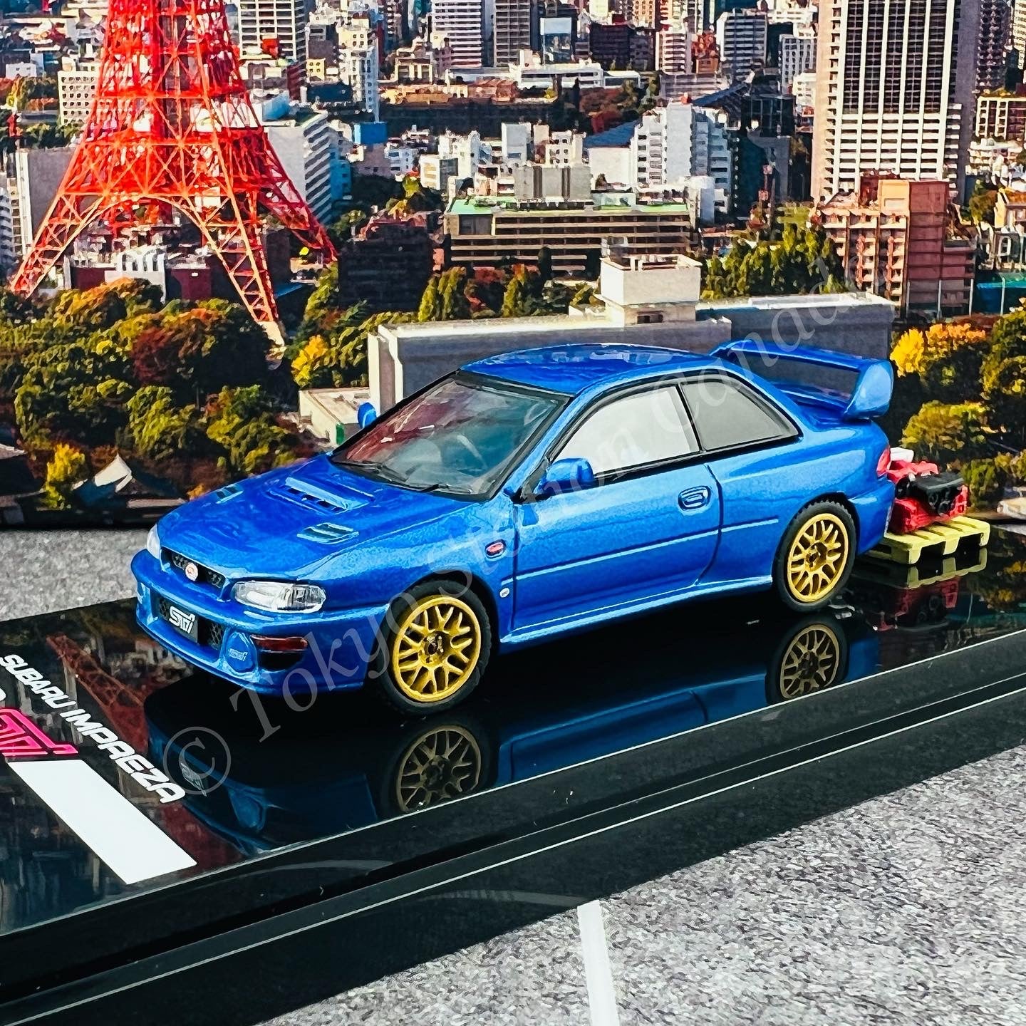 HOBBY JAPAN 1/64 SUBARU IMPREZA 22B STi Version (GC8改) Sonic Blue with Engine HJ641041BL